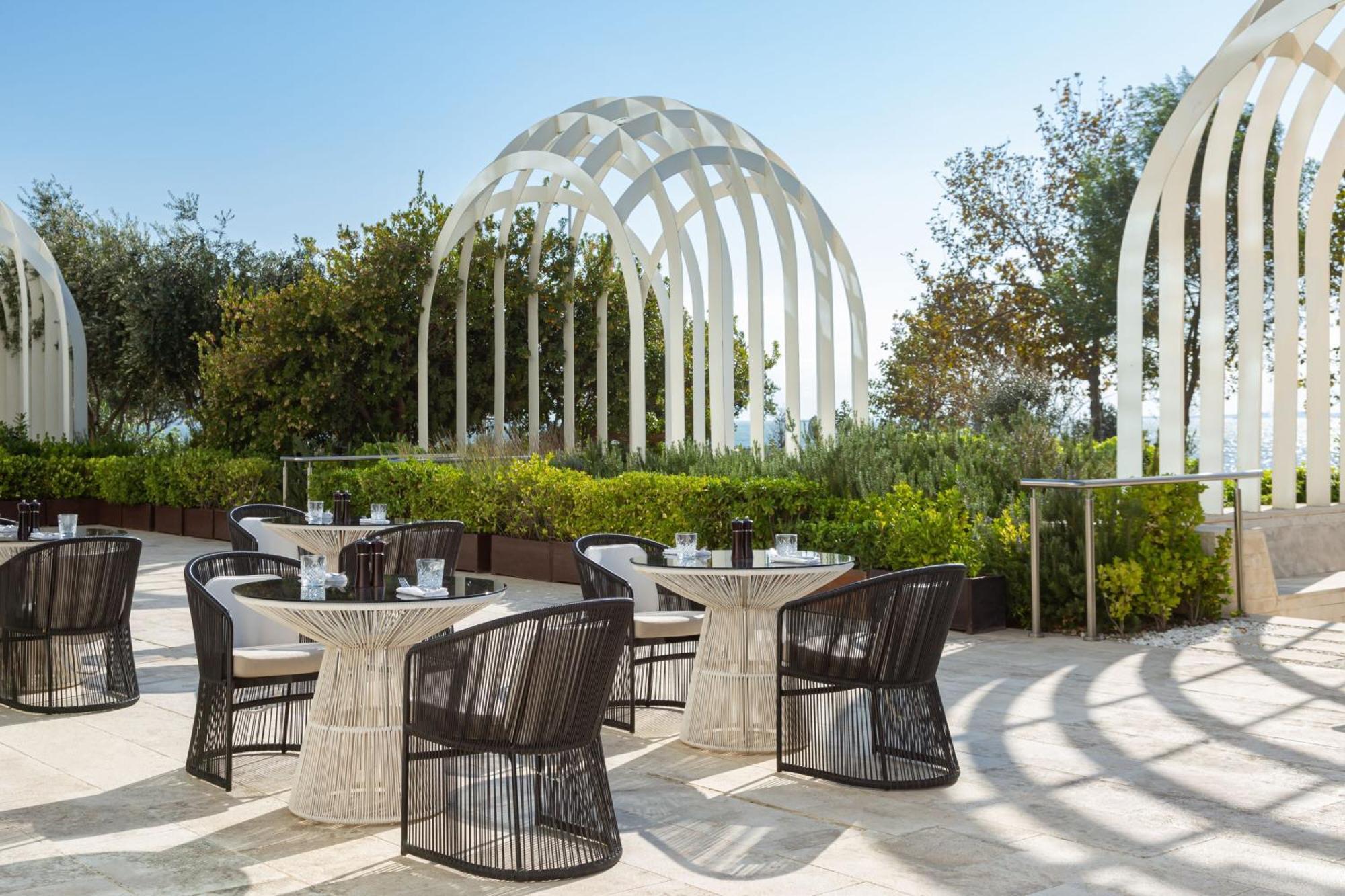 Baku Marriott Hotel Boulevard Eksteriør billede The Terrace